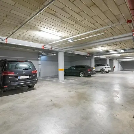 Nar * Poreč