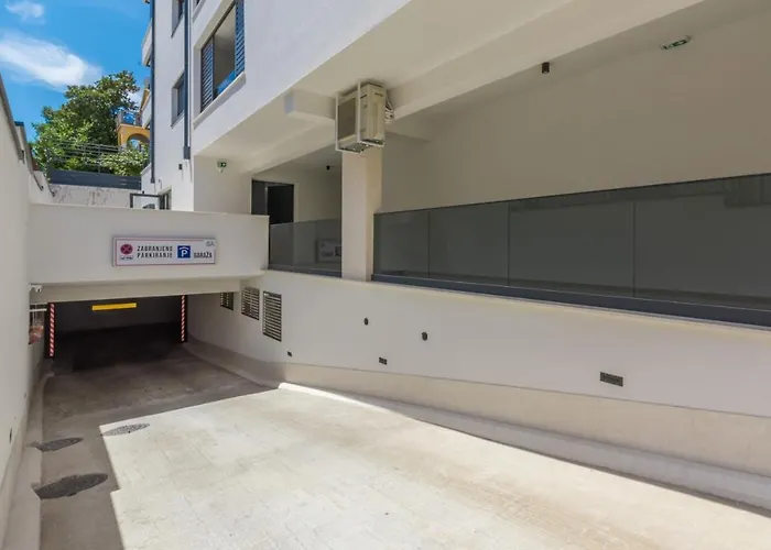 Nar Affittacamere 4*